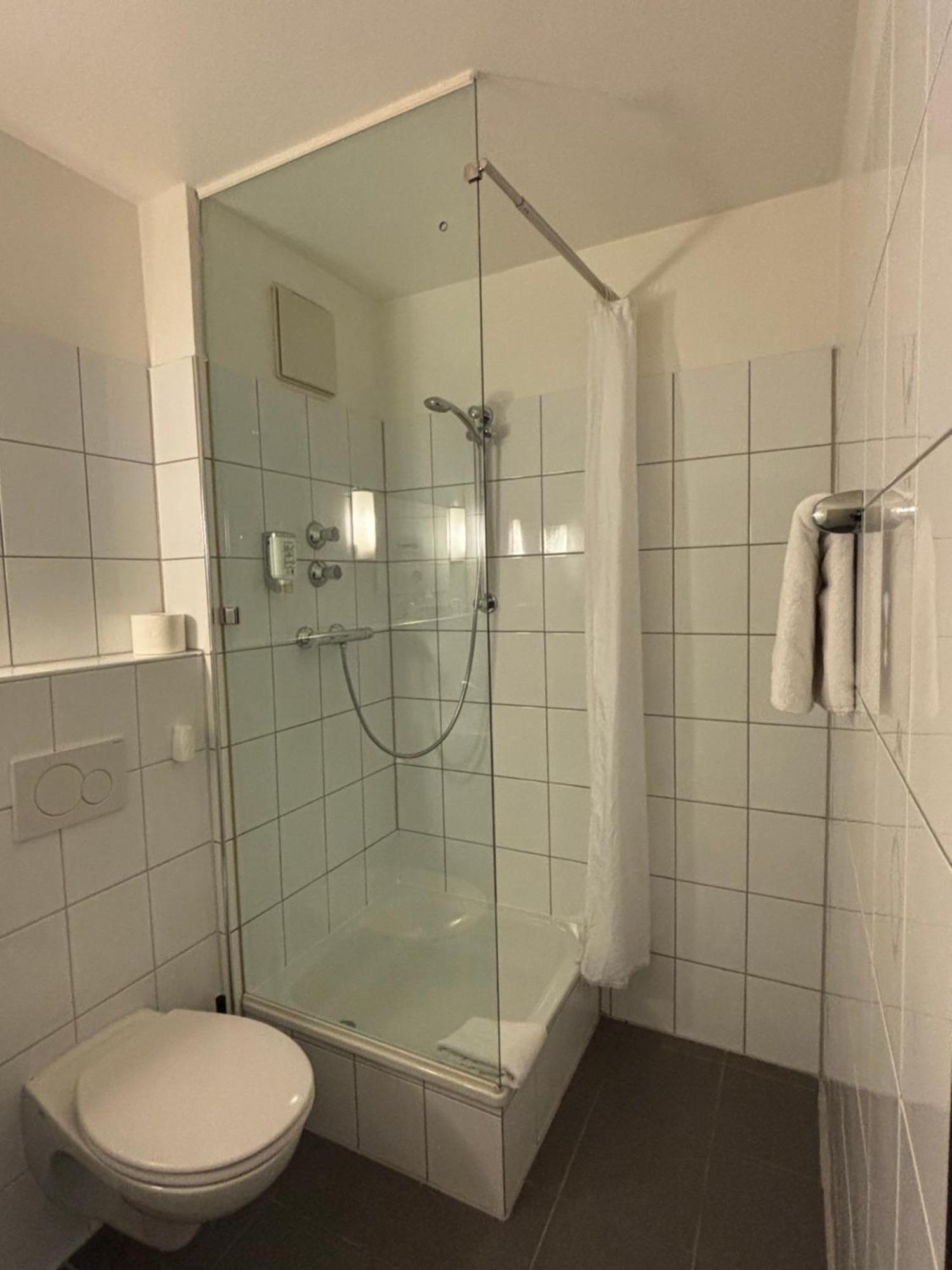 Hotel U Muelheim Free Parking Highspeed Wifi Mülheim an der Ruhr Εξωτερικό φωτογραφία